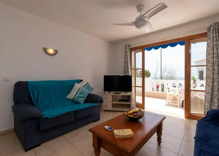 2 Bedroom Cristianos Apartamento